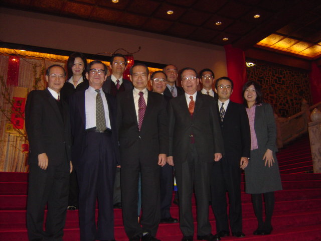 Group photo of Mr. Shinohara （second from the left of the first row）, Mr. Tsay （third from the left of the first row）, and staff of CDIC and DICJ taken in the Grand Hotel, venue of the next IADI and ARC annual meetings.